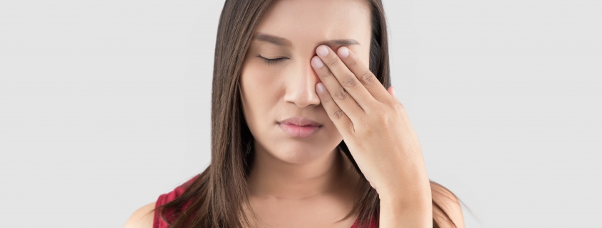 What are the Symptoms and Causes of Pink Eye (Conjunctivitis)?
